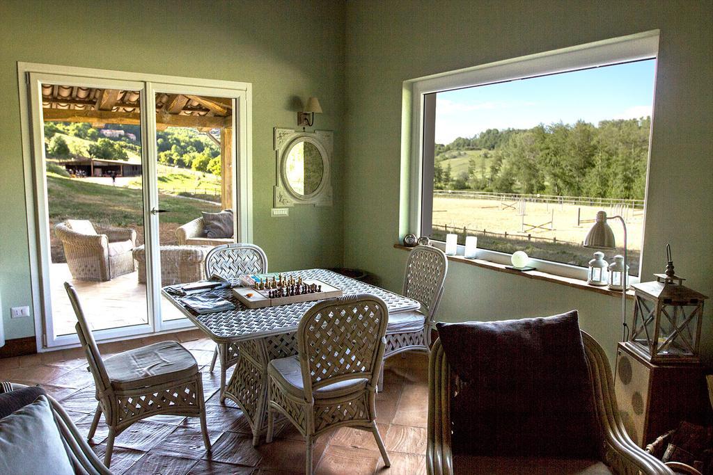 Agriturismo Borgo Serafino Mangone  Zimmer foto
